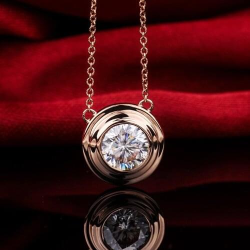 Fashion Engagement Pendant 14K Rose Gold Pendant Necklace With 1ct EF 6.5mm round brilliant cut moissanite stone long pendant