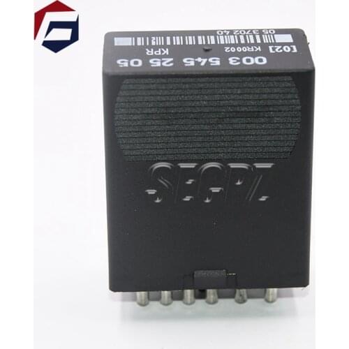 0035452505 Car Replacement Fuel Pump Relay For Mercedes W463 W126 C126 R107 560SEC 500SEC