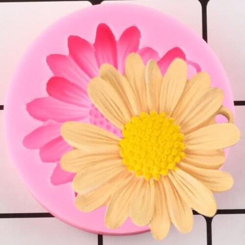 3D Daisy Cake Decorating Tools DIY Party Cupcake Topper Silicone Mold Cookie Baking Fondant Mould Candy Clay Chocolate Molds