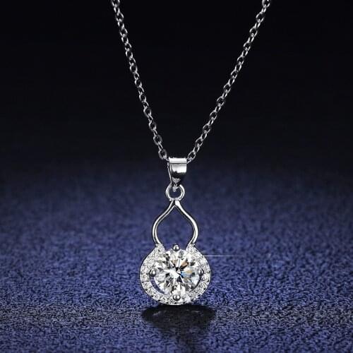 925 Silver Pendant 1 Carat Moissanite Necklace Pendant Womens Classic Gourd Shape Engagement Jewelry