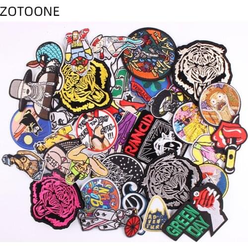 15pcs/lots Random Embroidery Iron on Patches for Boys Girls Kids Patch for Clothing Applique Sew on Sticker DIY Tiger Badge G