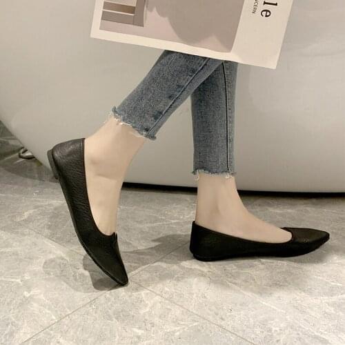 Ladies shallow mouth wild shoes Comfortable spring 2020 new fashion womens shoes flat shoes with pointed single shoes U15-67