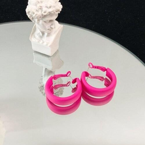 2021 New Korean Retro Trend Colorful Earring Exaggerated Geometric Large Round Pink Hoop Earrings For Woman Aesthetic Jewelry