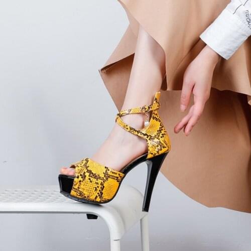 Serpentine High Heels Sandals Summer Sexy Ankle Strap Open Toe Party Dress 12CM Platform Gladiator Women Shoes Plus Size 32-50