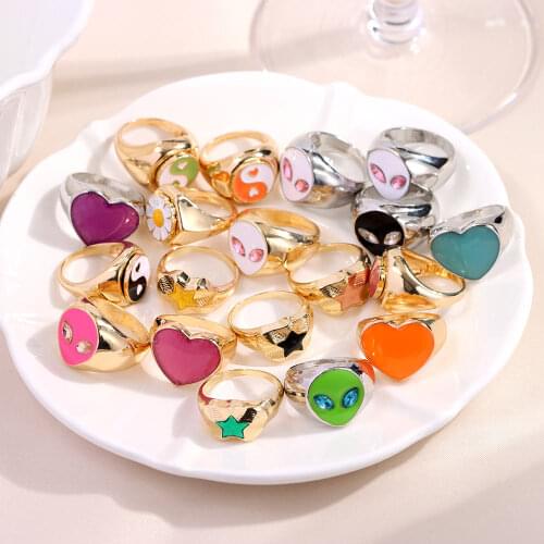 JUST FEEL Love Ring Enamel Thick Alien Heart Yin Yang Rings for Women Fashion Summer Fine Lucky Jewelry Best Girlfriend Gift