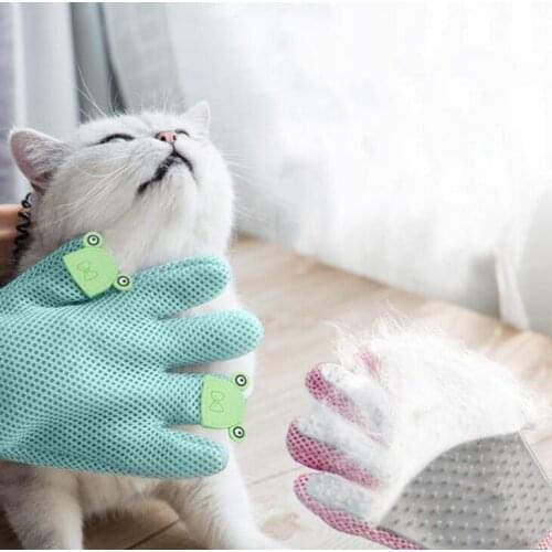 2019 new Pet Soft Silicone Dog Cat Pet brush Glove Cat cleaning Gentle Cat Grooming Glove Dog Bath Supplies Pet Glove combs