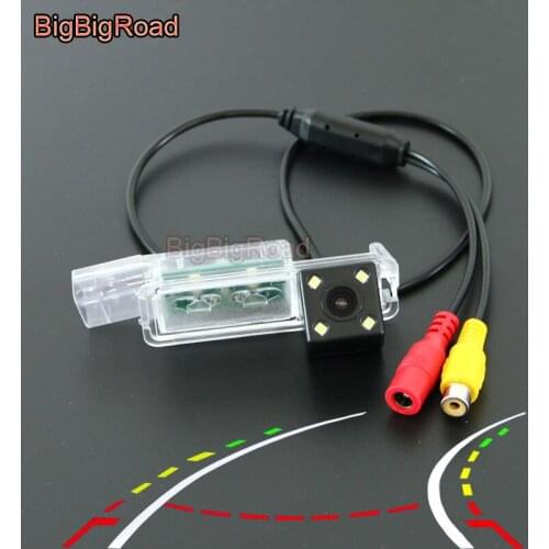 BigBigRoad Car Intelligent Dynamic Tracks Rear View CCD Backup Camera For Porsche Carrera Turbo GT2 / 911 996 997 918 Boxster