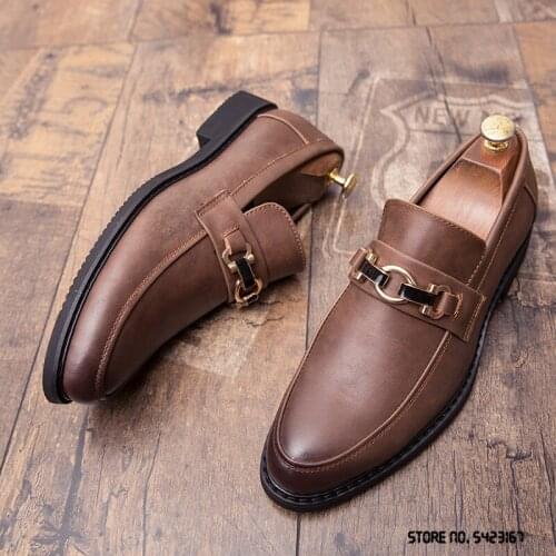 2021 Spring Designer Metal Cross Buckle Shoes For Men Black Brown Casual Oxford Formal Dress Footwear Sapatos Tenis Masculino