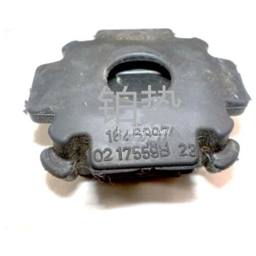 Car Water tank clip Water tank rubber pier Cooling module support upper part 2010-b mwF45 218d X1 F48 B47 17117617617