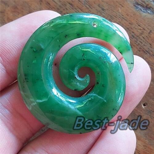 Natural Green Nephrite Twist pendant Maori NZ POUNAMU Necklace Canadian jade Aquaman Greenstone