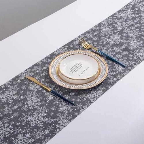 New Tablecloth Merry Christmas Red Snowflake Snowman Long Table Runner Cloth 270CM Home Decor Xmas Decoration 2021 New Year