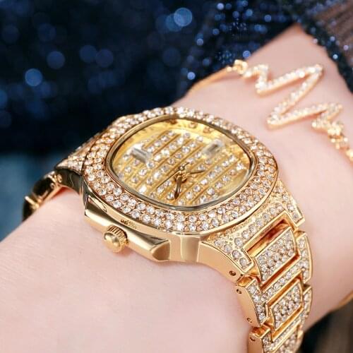 Luxury Full Diamond Womens Watch Crystal Ladies Bracelet Wrist Watches Clock relojes Quartz ladies watches for women 01
