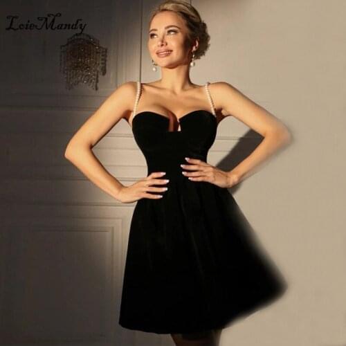 Black Velvet Short Bridesmaid Dresses 2022 Charming Pearls African Wedding Guest Dress For Women Newest Kenya Vestido madrinha