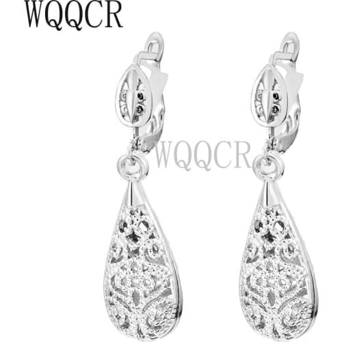WQQCR Hot Sale 925 Tricolor Retro Flower Shape Jewelry Lady Earrings Silver Color Color Gold Rose Gold Gift Statement Earrings