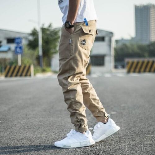 Street Hip Hop Joggers Pants Men Japanese Vintage Fashion Men Jeans Loose Casual Cargo Pants Embroidery Designer Harem Trousers