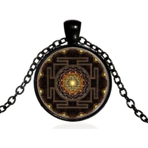 Vintage Sacred Yantra Pattern Religious Style Round Glass Pendent Necklace Classic Necklace for Women Men Girl Neck Jewelry Gift