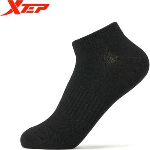 XTEP Running Clothes And Shoes