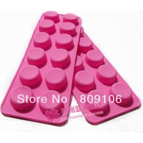 12 hole Silica gel cake mold small round /bottle cap /chocolate /biscuit mould kitchen tools