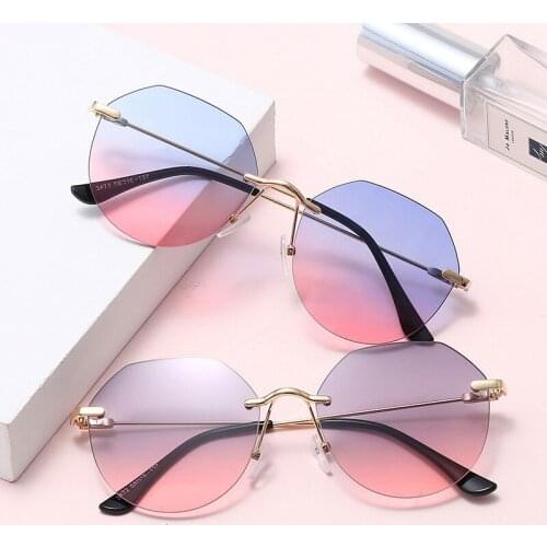 Fashion Trend Sun Glasses Women Vintage Retro Gafas Oversize Round Men Sunglasses Luxury Designer Eyeglasses Female Gafas Hot