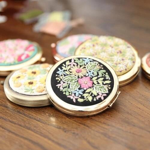 DIY Mini Round Makeup Mirror Embroidery Mirror Handcraft Needlework Cross Stitch Kit Double-Sided Mirror Material Package