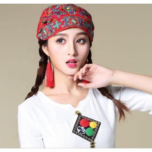 New style Ethnic Style Embroidered Womens hats Cotton linen hat peaked cap bucket hat beanie cap Bonnet Panama Hat for women