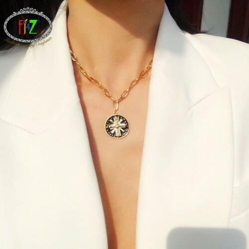 F.J4Z New Vintage Womens Necklace Hit-hop Metal Chain False Collar Necklace Round Pendant Cross Sweater Chain Gifts Dropship