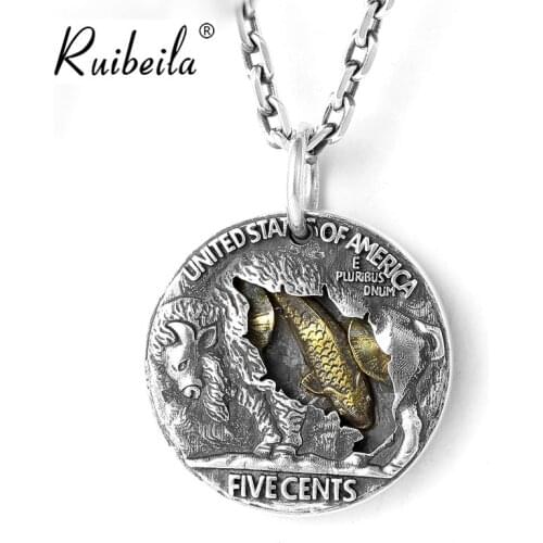 Ruibeila Coin Collier 925 Argent Hip Hop Carte Ronde Koi Poisson Animal Punk Hommes Crâne Accessoires Stray Coin Pendentif