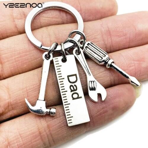 1PCS Fathers Day Gifts Dad Letters Keychains Creative Hammer Screwdriver Wrench Keyring Handbag Decor Tassel Hanging Pendant