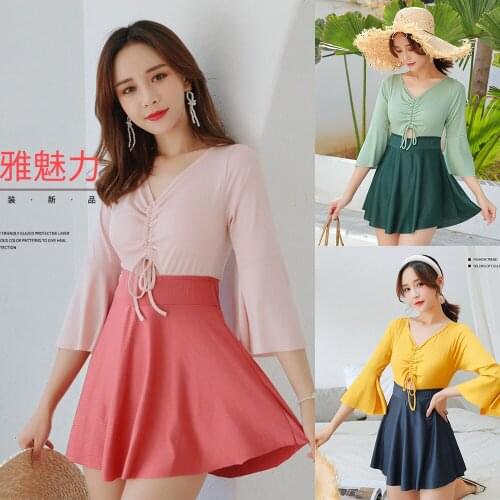 New Korean Beach Swimsuit Women Small Fresh Long Sleeve Beachwear Solid Color Swimsuit Hot Spring Swimming Beach Sports Swimsuit