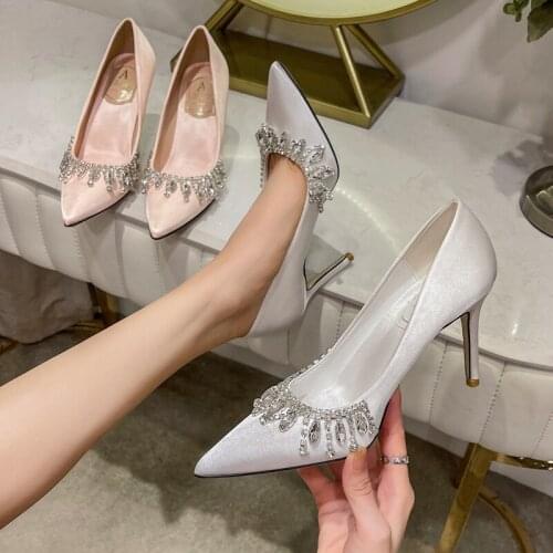Spring new white satin wedding bridal shoes tassel rhinestone dress stiletto high heel large size small size womens single shoe