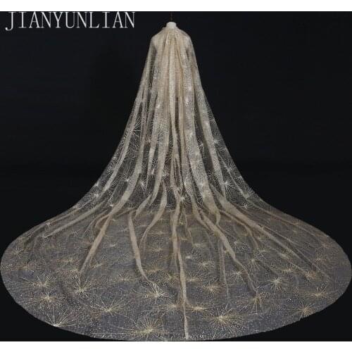 Gorgeous Bling Bling Gold Spraying 3 Meters Long 3 Meters Wide Silver Sequins Wedding Veil Bridal Chapel Veil With Comb