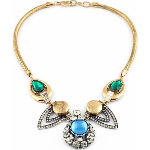 Bulk Price New Arrival Exaggerated Resin Glass Snake Chain Water Drop Leaf Shiny Gold Color Pendant Necklace