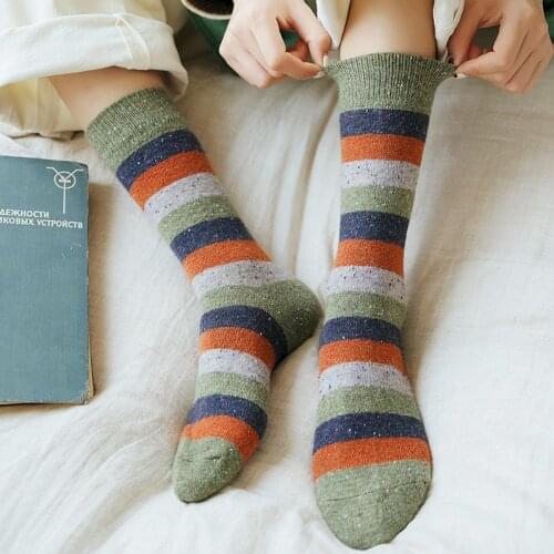 Thick and Warm Wool Socks Women for Autumn Winter Japanese korean Style Dotted Yarn Stripe Socks for Middle Aged Women 092903
