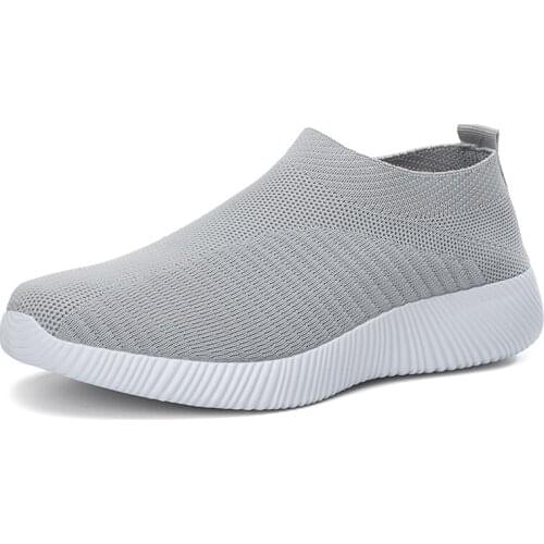 Big Size 43 Tenis Feminino Tenis Mujer 2019 New Women Tennis Shoes Female Sneaker Soft Comfort Stable Slip-On Sports Shoes Cheap
