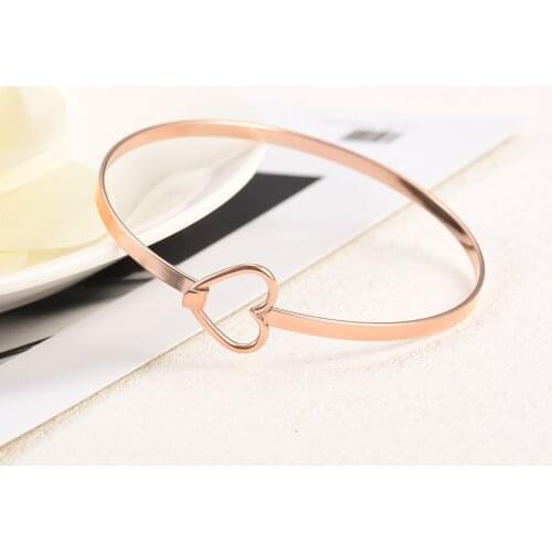 CMB0288 Wholesale or Retail Arrow heart Stainless Steel Cuff Bangle Multi-color Expandable Charm Bangle from direct factory