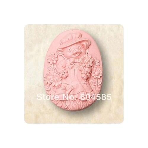 Cartoon Cute Pig girl Craft Art Silicone Soap mold Craft Molds DIY Handmade soap molds
