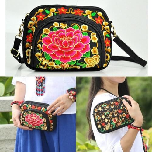 Brand New 2018 Women Shoulder Bag Travel Pouch Retro Floral Embroidered Crossbody Bag Zip Bag Newest