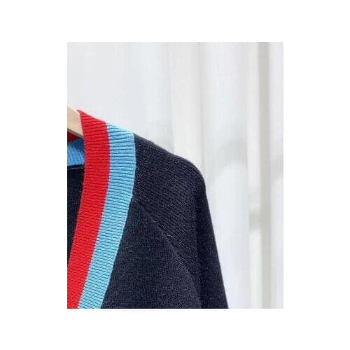 Early Spring 2021 New Style College Style Contrast Color Edge V-neck Pearl Button Loose Coat Knitted Cardigan Women SW586