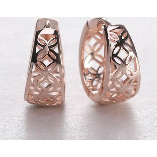 New Antique Vintage Women Earrings Elegant Charms Women Hollow Out Earrings Jewelry Valentine Gift for Ladies Women Girls Cool