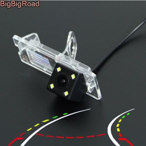 BigBigRoad Car Intelligent Dynamic Trajectory Tracks Rear View Camera For Renault Twingo 2 II / Laguna 2 / 3 X91 / VelSatis X7