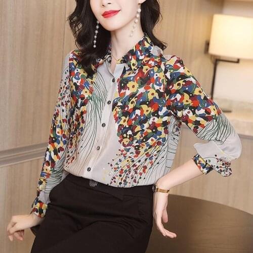 2020 Spring Autumn New Womens Long Sleeve Floral Printed Imitation Silk Top Blouse , Woman Clothes , Women Flower Blouses