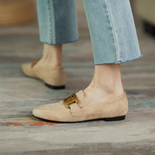 Ochanmeb Hot Sale Chic Big Gold Metal Chain Loafers for Women Large Size 43 Round Toe Flat Shoes Faux Suede Leather Nude Beige