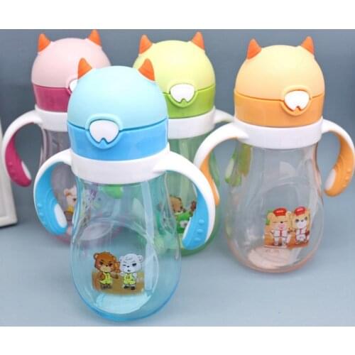 480ML Anti-fall Water Bottle With Handle Summer Children Cartoon Drinking Cup Baby Straw Cup baby Cup Holder Strap 2020