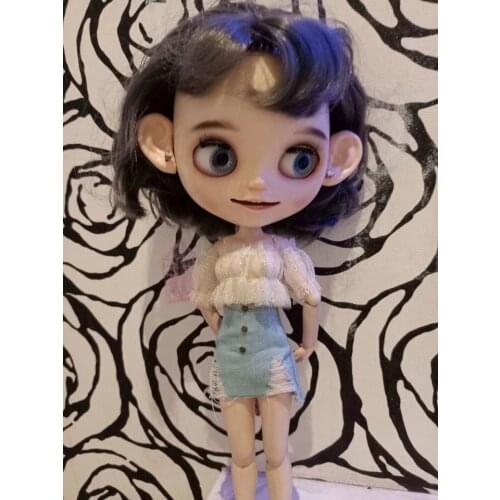 Blythes size doll clothes Versatile suit 2 pieces white mesh blouse + doll accessories in light blue ripped jeans