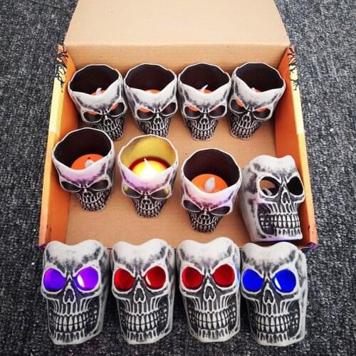 2021 Halloween Light New Retro Skull Headlight Horror Decoration Props Led Flash Ghost Head Candle Light Lantern Party Supplies