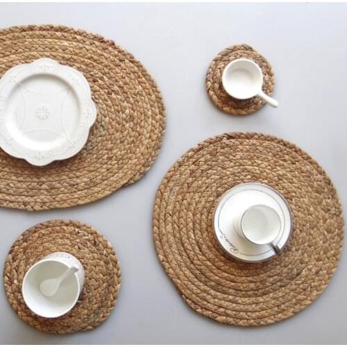 Natural Placemat Table Mat Handmade Water Hyacinth Woven Round Braided Mat Heat Resistant Hot Insulation Anti-Skidding Pad
