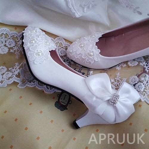 Middle heel white lace wedding shoes bride handmade luxury plus sizes lace pearls satin bow butterfly-knot bridal pumps shoes