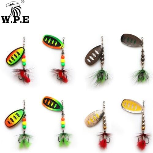 W.P.E NEW Spoon Lure 2pcs/lot Brass Spinner Lure Feather Metal CrankBait Carp Fishing Pesca Treble Hook Hard Bait Fishing Tackle