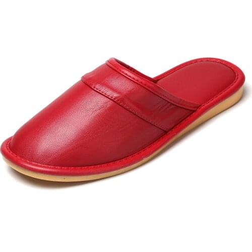 2021 New Leather Slippers Home Autumn and Winter Couple Mens Four Seasons Indoor Cotton Slippers Women