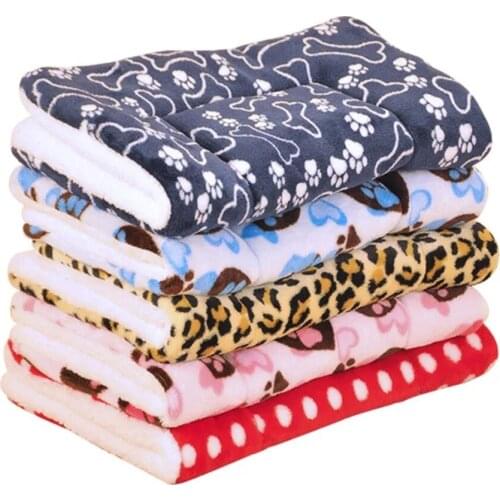 Pet Mat,Lamb velvet,Coral fleece,Thickened lamb,Easy Clean,40x60cm,random delivery,cannot choose color